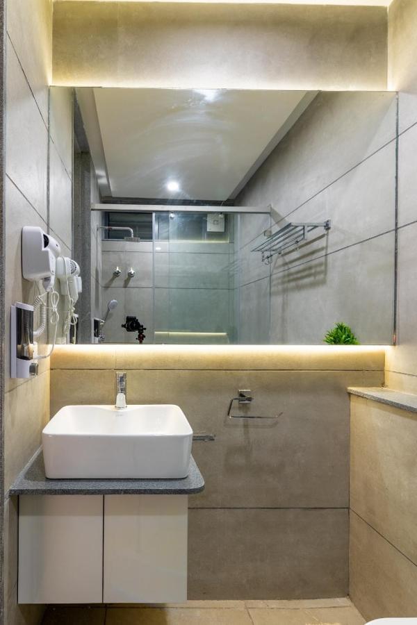 Iris Suites Μπανγκαλόρ Εξωτερικό φωτογραφία